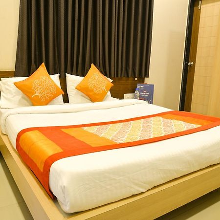 Hotel Midtown Inn Nashik Exterior photo