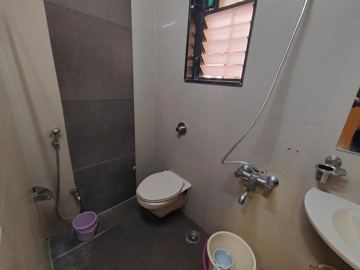 Hotel Midtown Inn Nashik Exterior photo