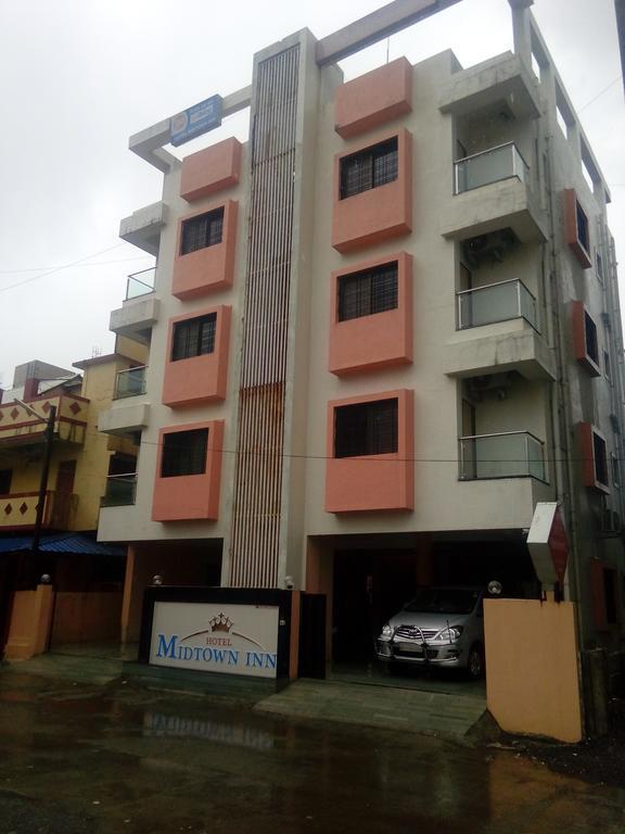 Hotel Midtown Inn Nashik Exterior photo